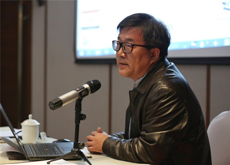 2. 华南师范大学党委常委、副校长朱竑教授授课_副本.jpg